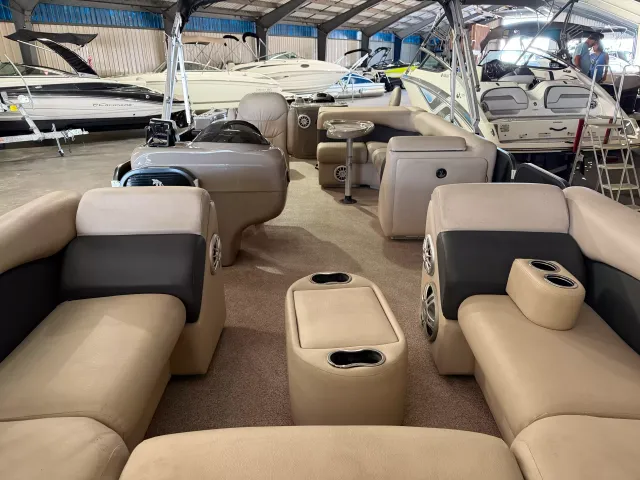 Boat Thumbnail 5