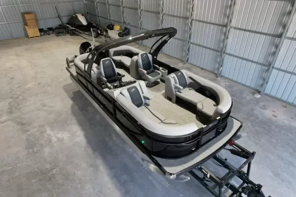 2027 Barletta Cabrio 22QC-19