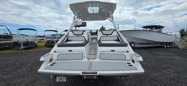 2023 Yamaha 275SDX