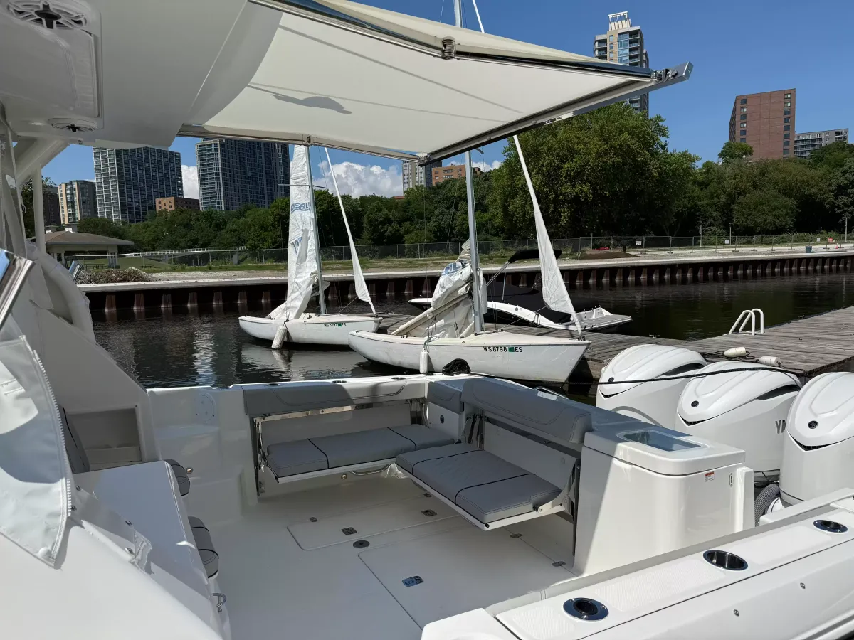 dummy-boat-img