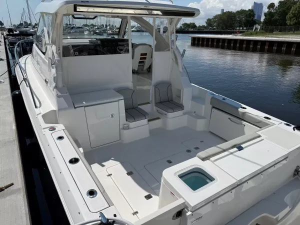 Pursuit OS 355 Offshore 2027-4