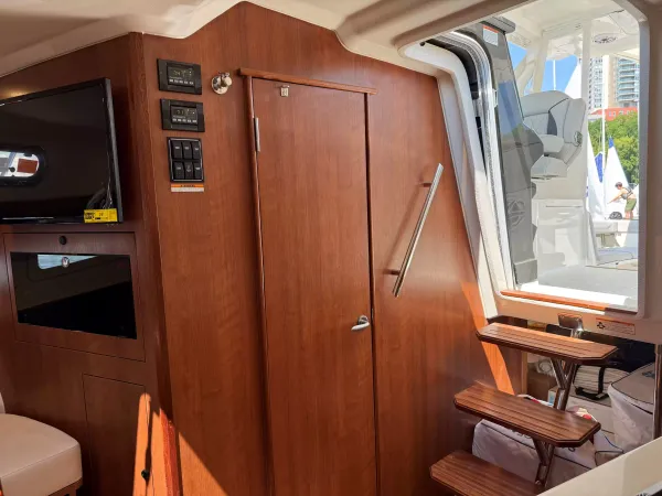 Pursuit OS 355 Offshore 2027-18