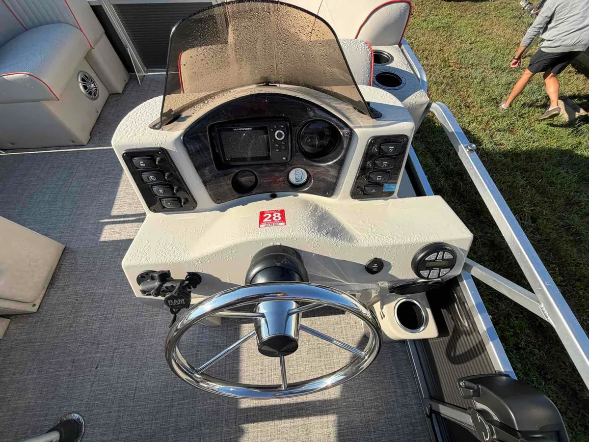dummy-boat-img