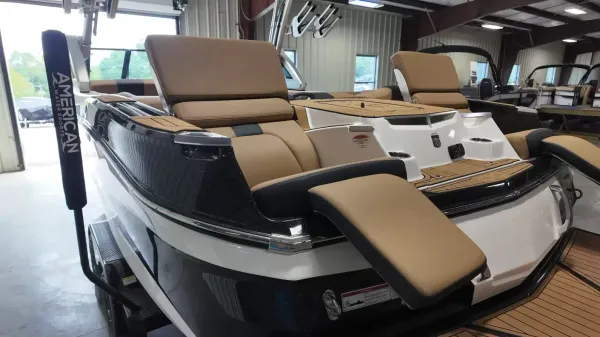 2022 Mastercraft X26-70