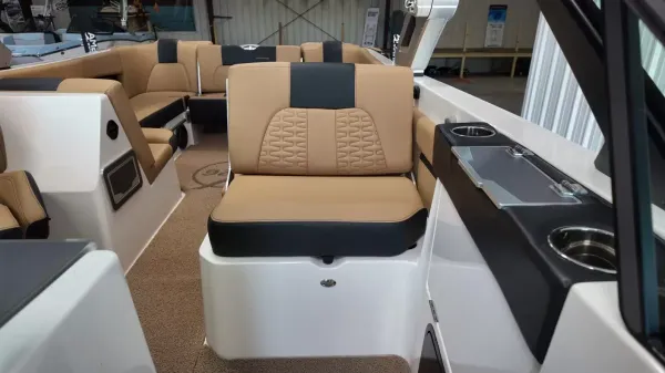 2022 Mastercraft X26-46