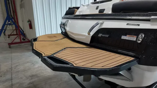 2022 Mastercraft X26-6