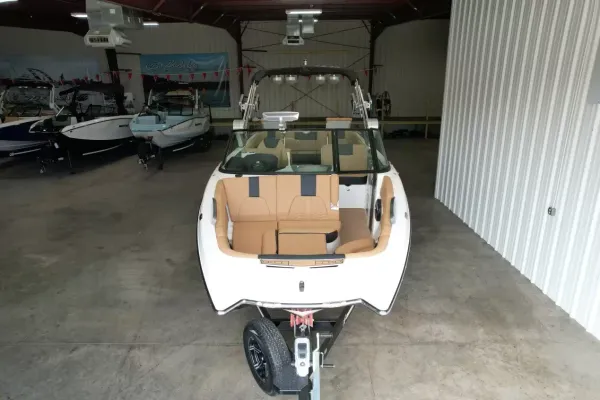 2022 Mastercraft X26-16