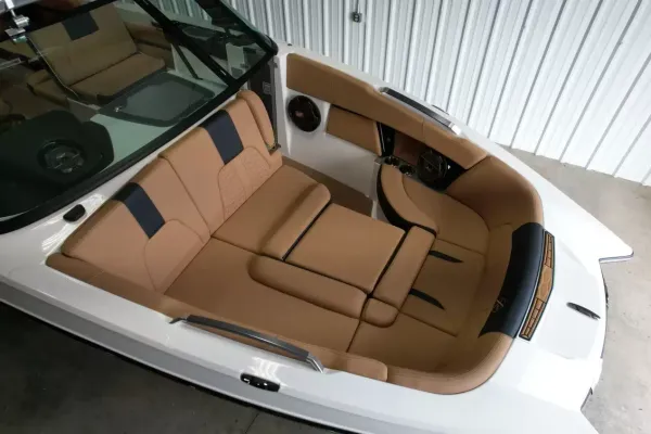 2022 Mastercraft X26-25
