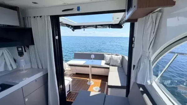 Beneteau Antares 11 Coupe 2025-21