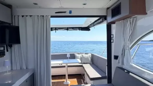 Beneteau Antares 11 Coupe 2025-23