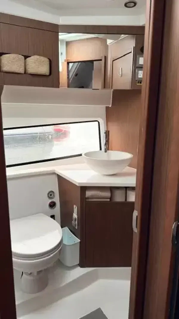 Beneteau Antares 11 Coupe 2025-32