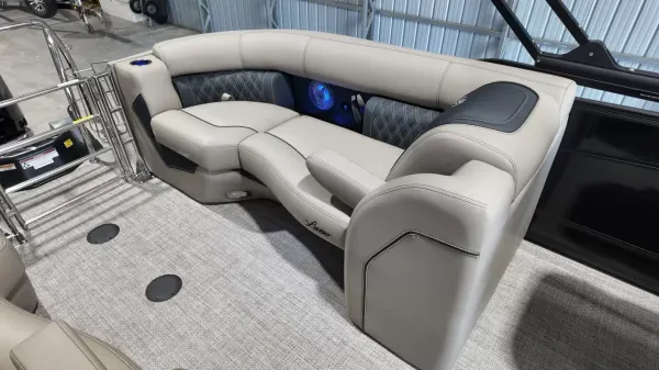 2027 Barletta Lusso 23QCSS-65