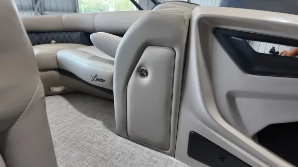 2027 Barletta Lusso 23QCSS-34