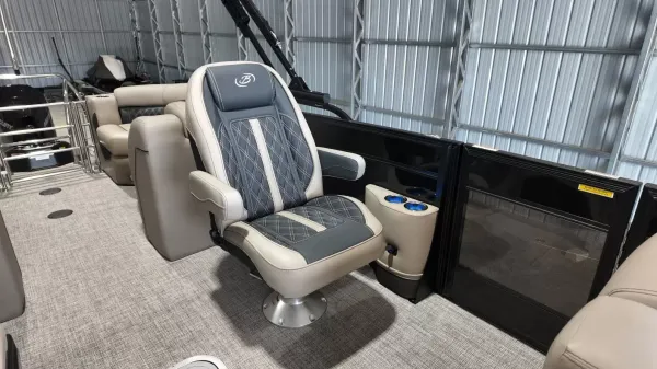 2027 Barletta Lusso 23QCSS-54