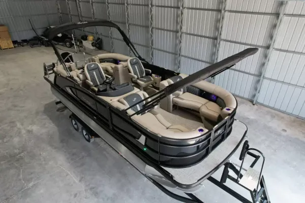 2027 Barletta Lusso 23QCSS-21
