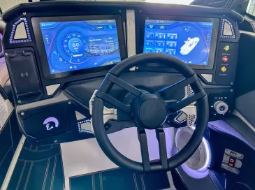 2026 Centurion RI245  -10