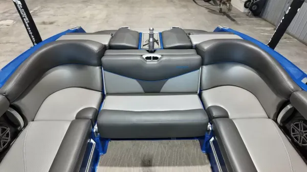 2016 Mastercraft X26-61