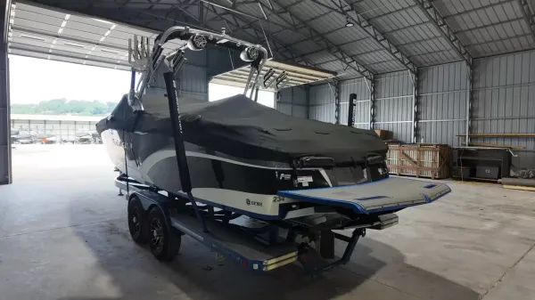 2016 Mastercraft X26-81