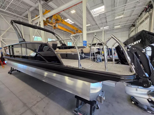 Boat Thumbnail 3