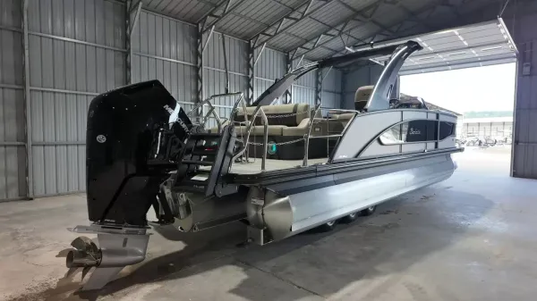 2027 Barletta Lusso 23UA-4