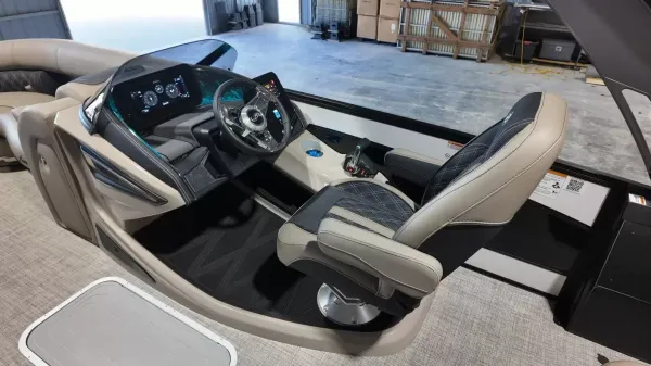 2027 Barletta Lusso 23UA-38