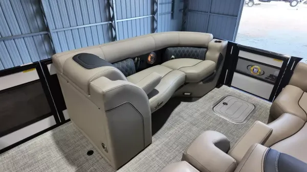 2027 Barletta Lusso 23UA-22