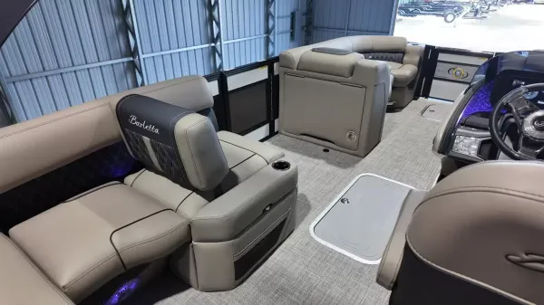 2027 Barletta Lusso 23UA-52