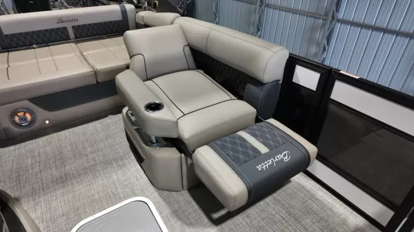 2027 Barletta Lusso 23UA-56