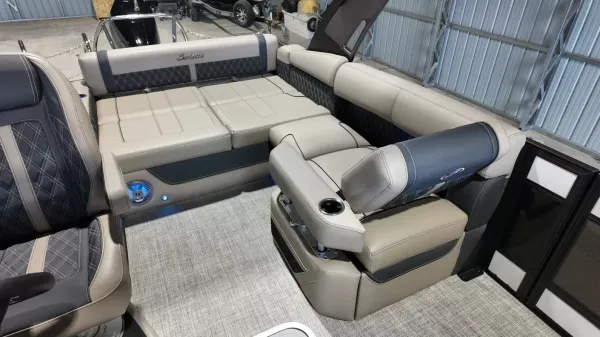 2027 Barletta Lusso 23UA-57