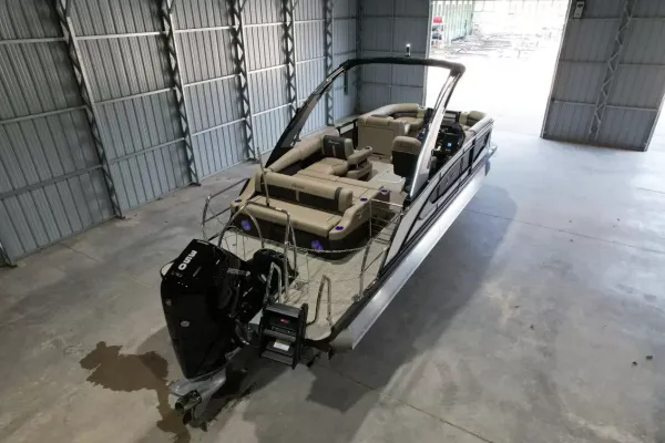 2027 Barletta Lusso 23UA-5