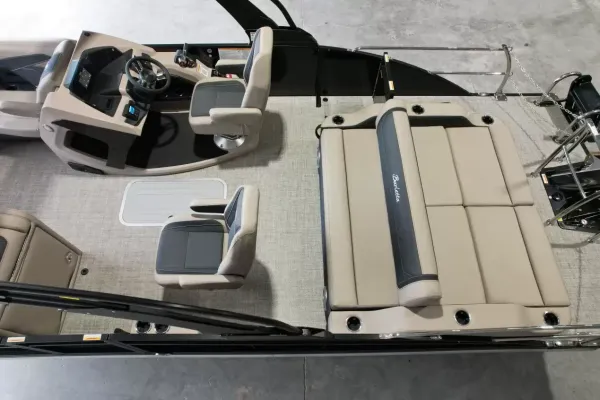 2027 Barletta Cabrio 22UC-48