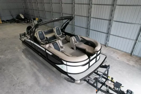 2027 Barletta Cabrio 22UC-19