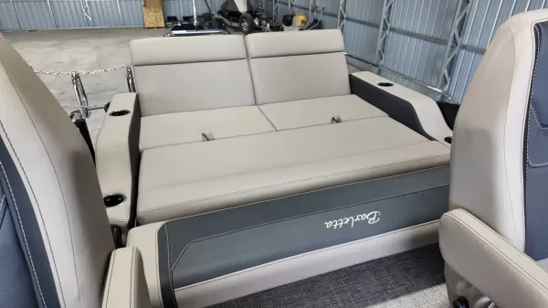 2027 Barletta Cabrio 22UC-53
