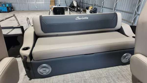 2027 Barletta Cabrio 22UC-51