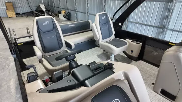 2027 Barletta Cabrio 22UC-36