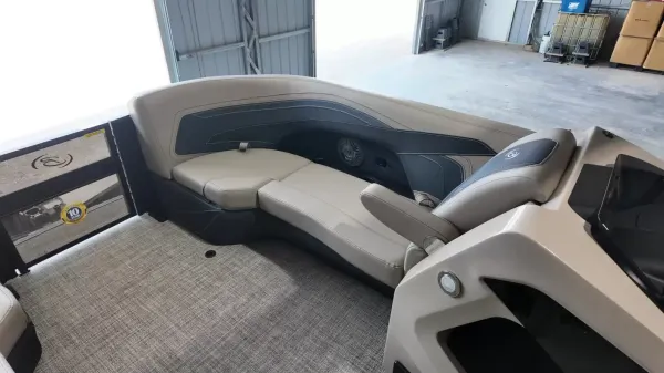 2027 Barletta Cabrio 22UC-29