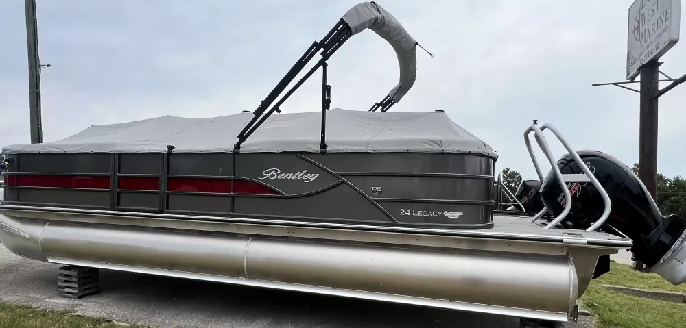 2026 Bentley Legacy 243 Navigator-1