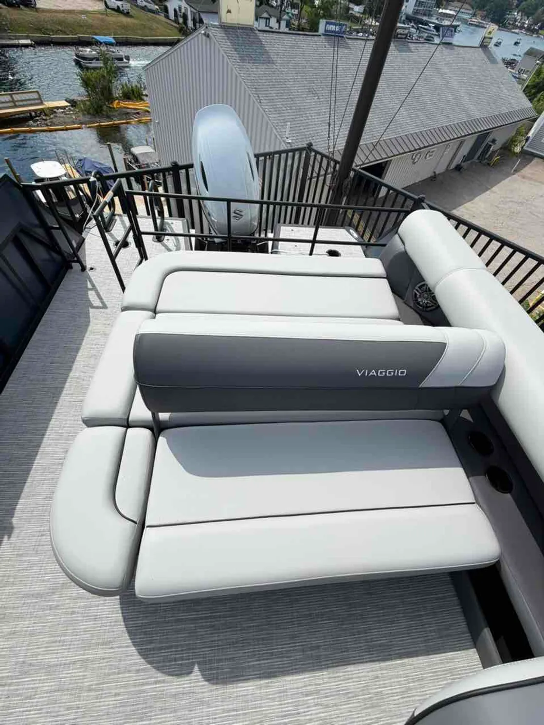dummy-boat-img