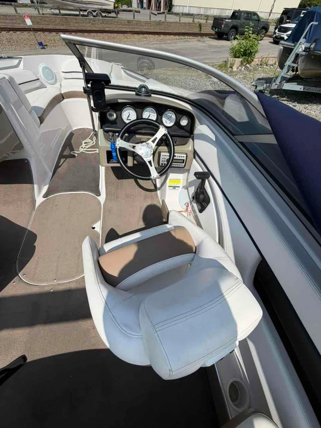 dummy-boat-img