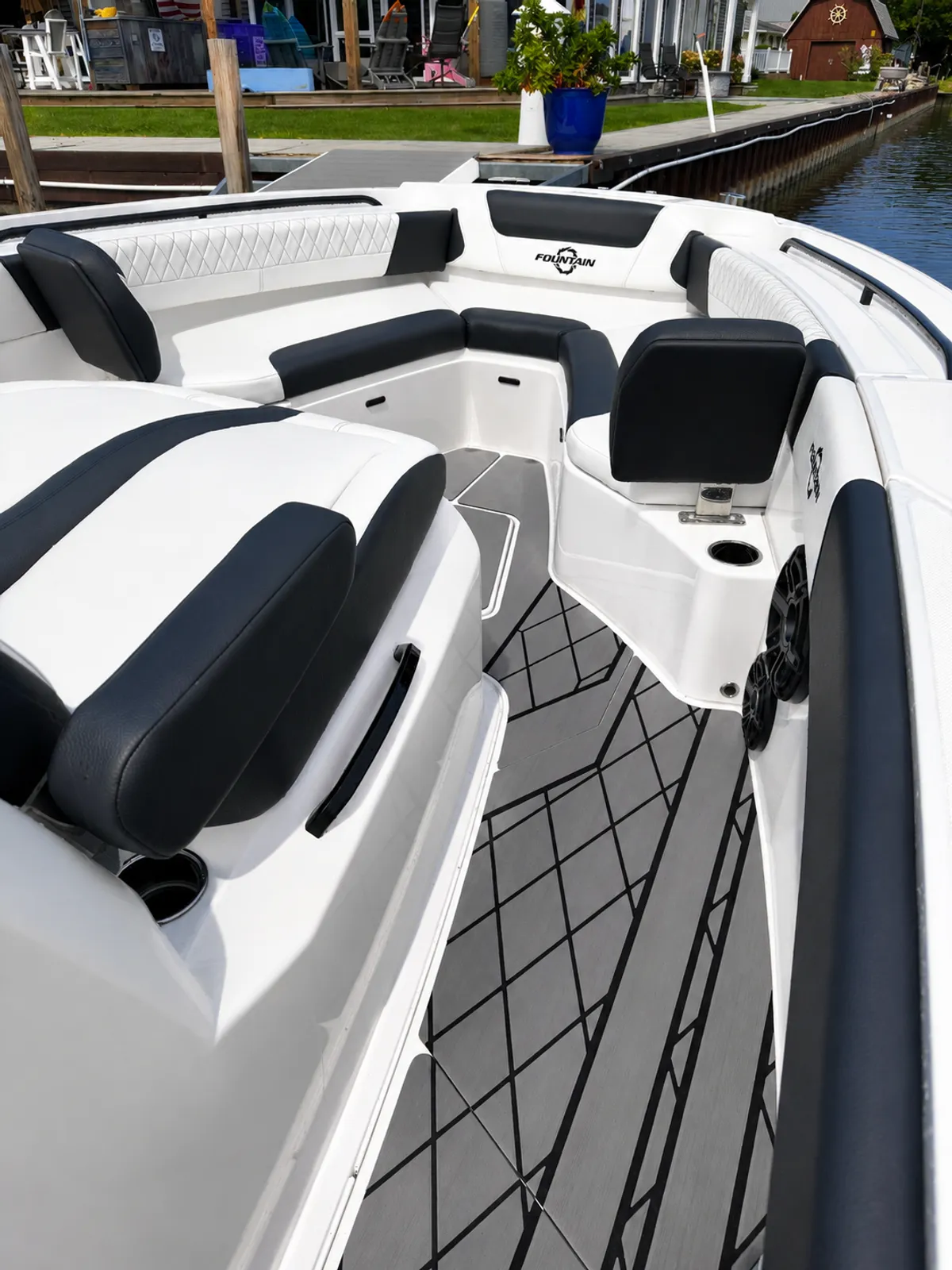 dummy-boat-img