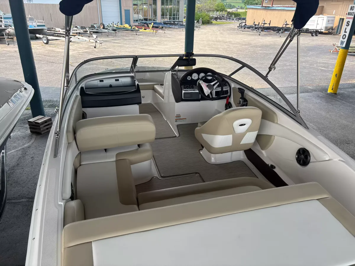 dummy-boat-img