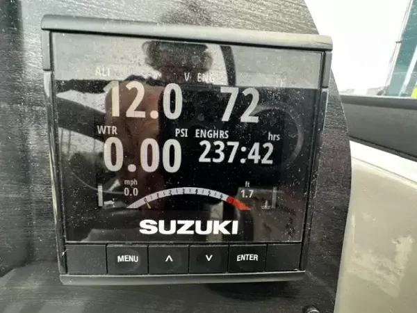Stingray 231 Dual Console 2021-6