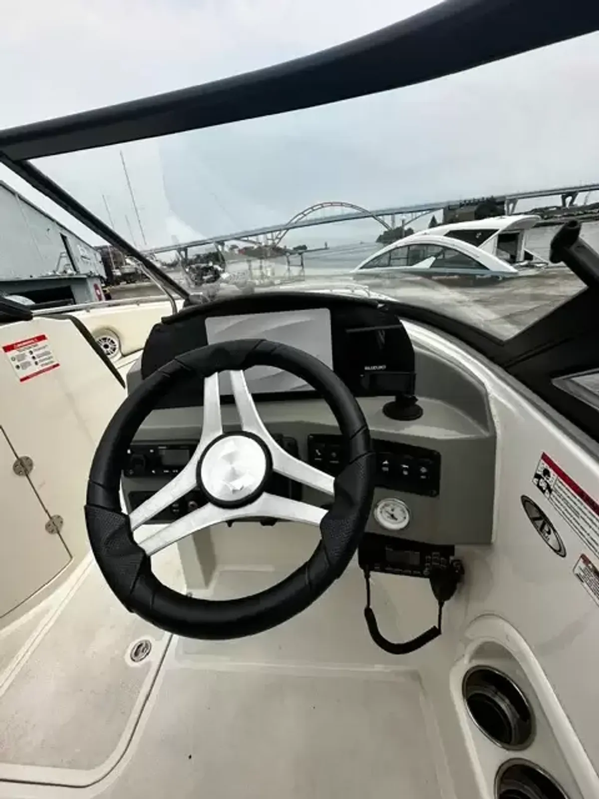 dummy-boat-img