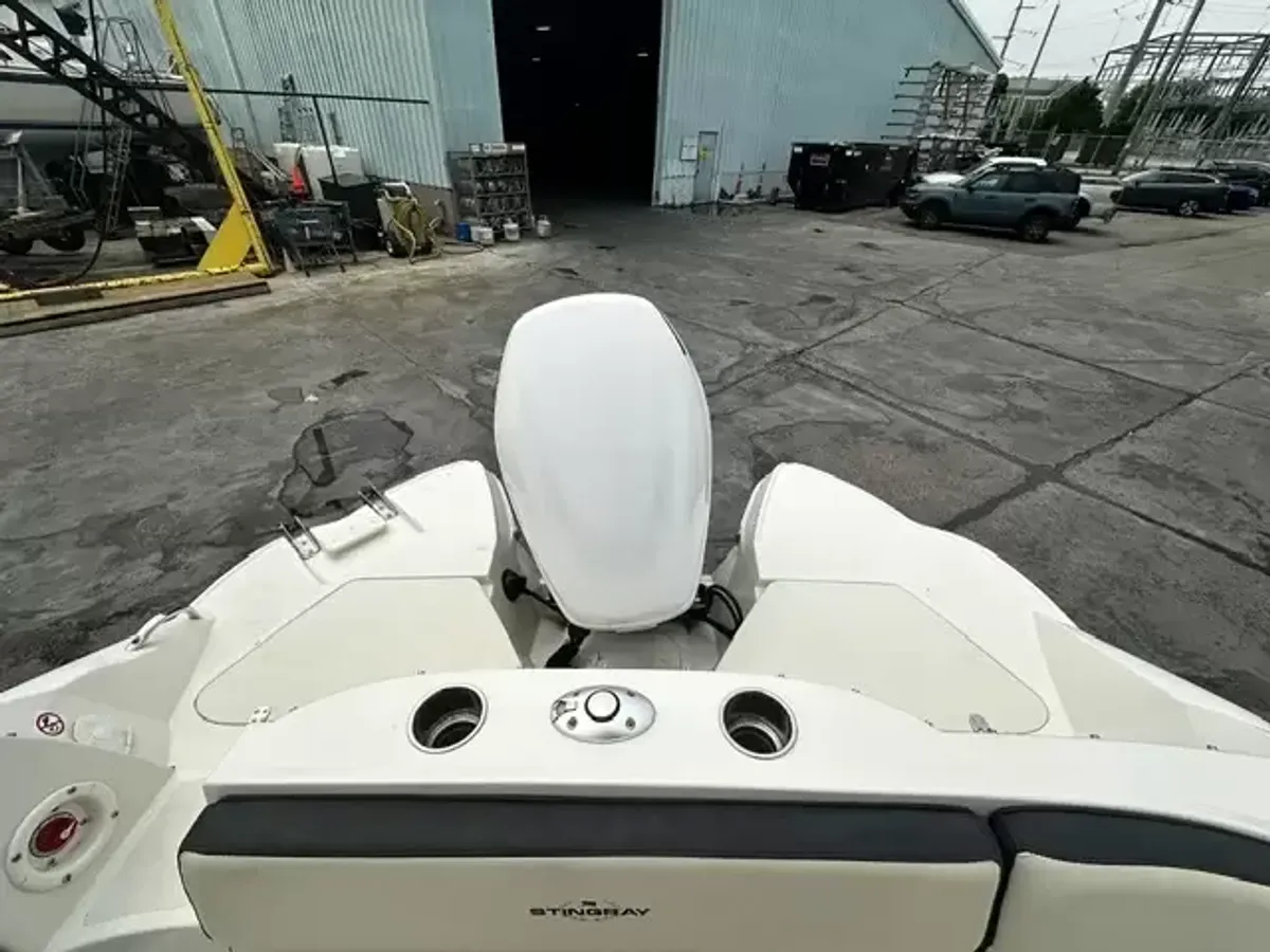 dummy-boat-img