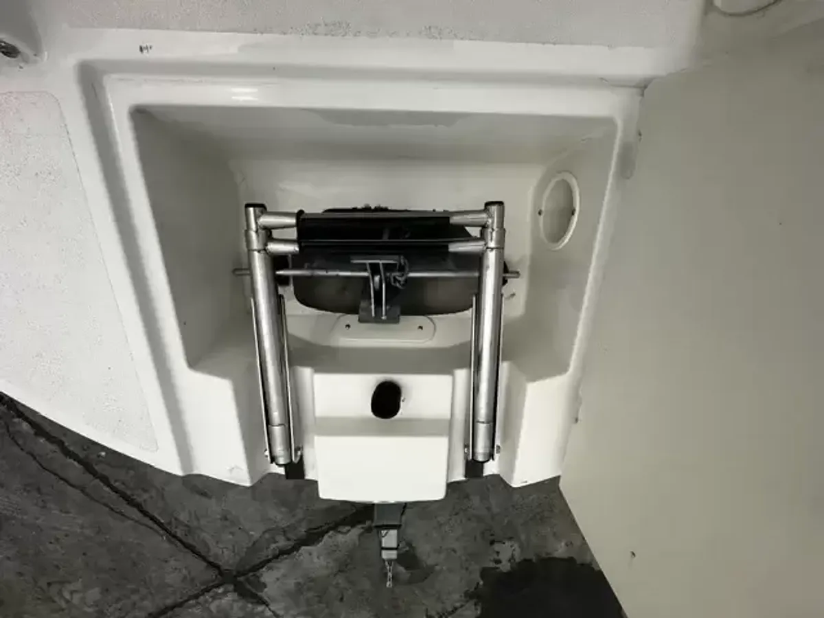 dummy-boat-img