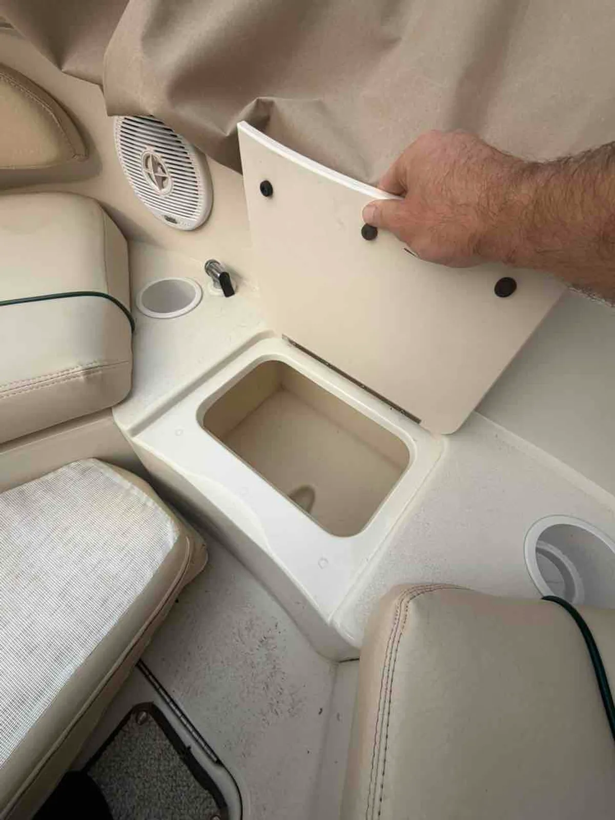 dummy-boat-img