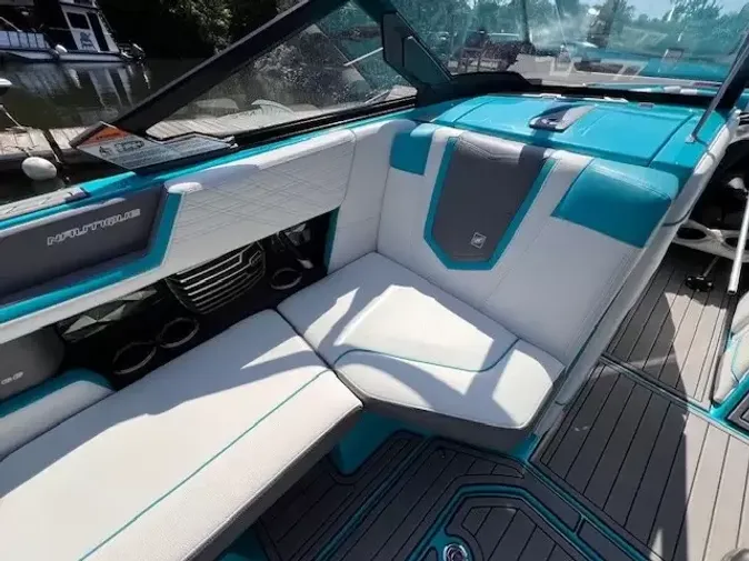 2020 Nautique G23