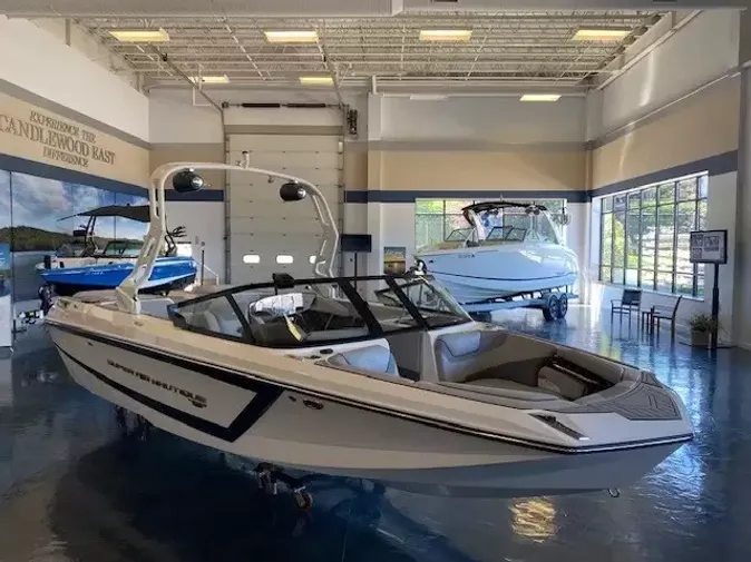 2021 Nautique GS22E