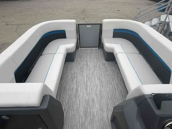 boat-detail-slider-thumb-5