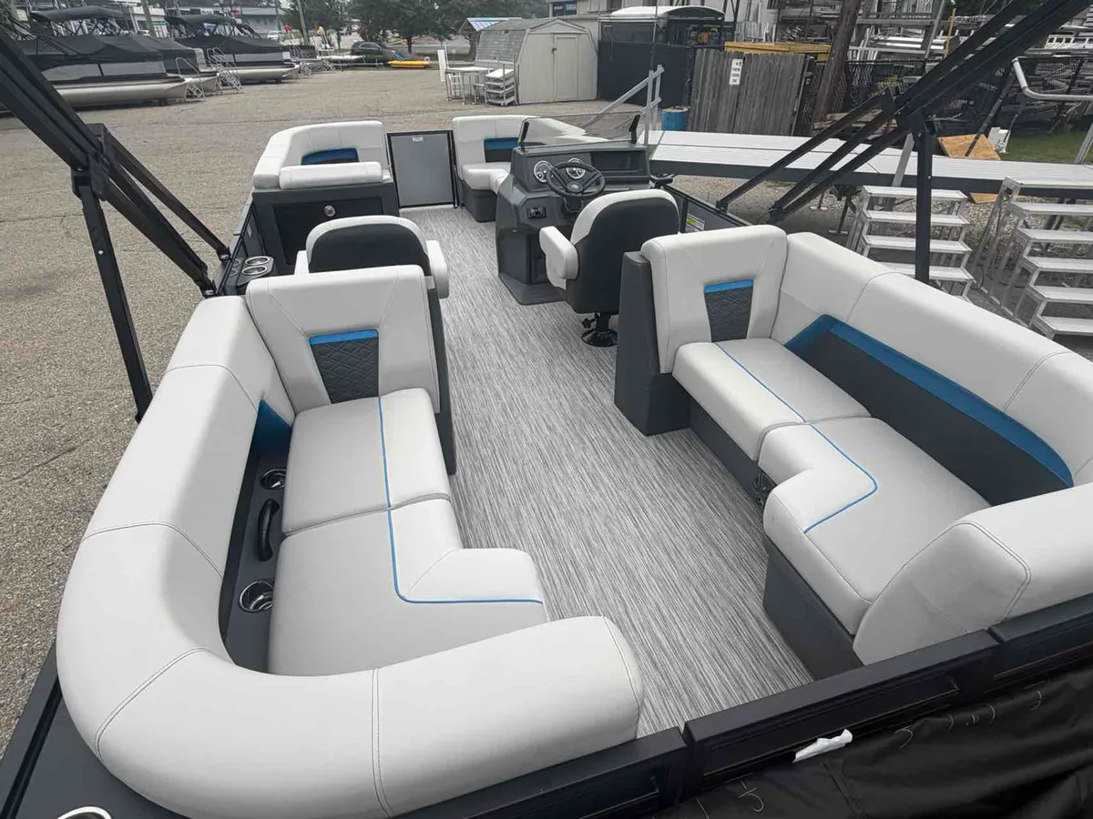 dummy-boat-img